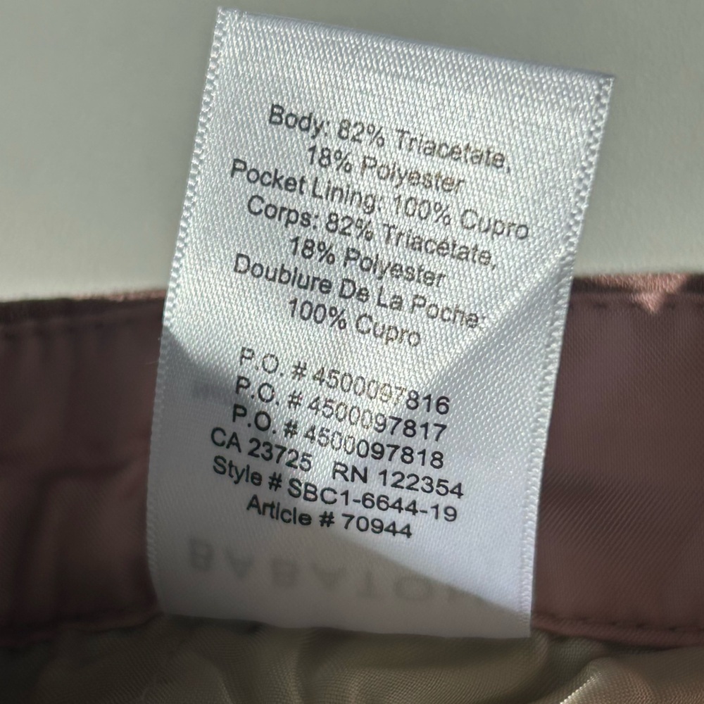 Aritzia Women’s Trousers in Dusty Rose - Picture 13 of 13